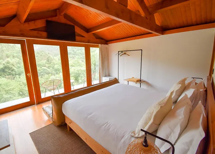 Moinhos Do Paiva * 카스텔루 지 파이바